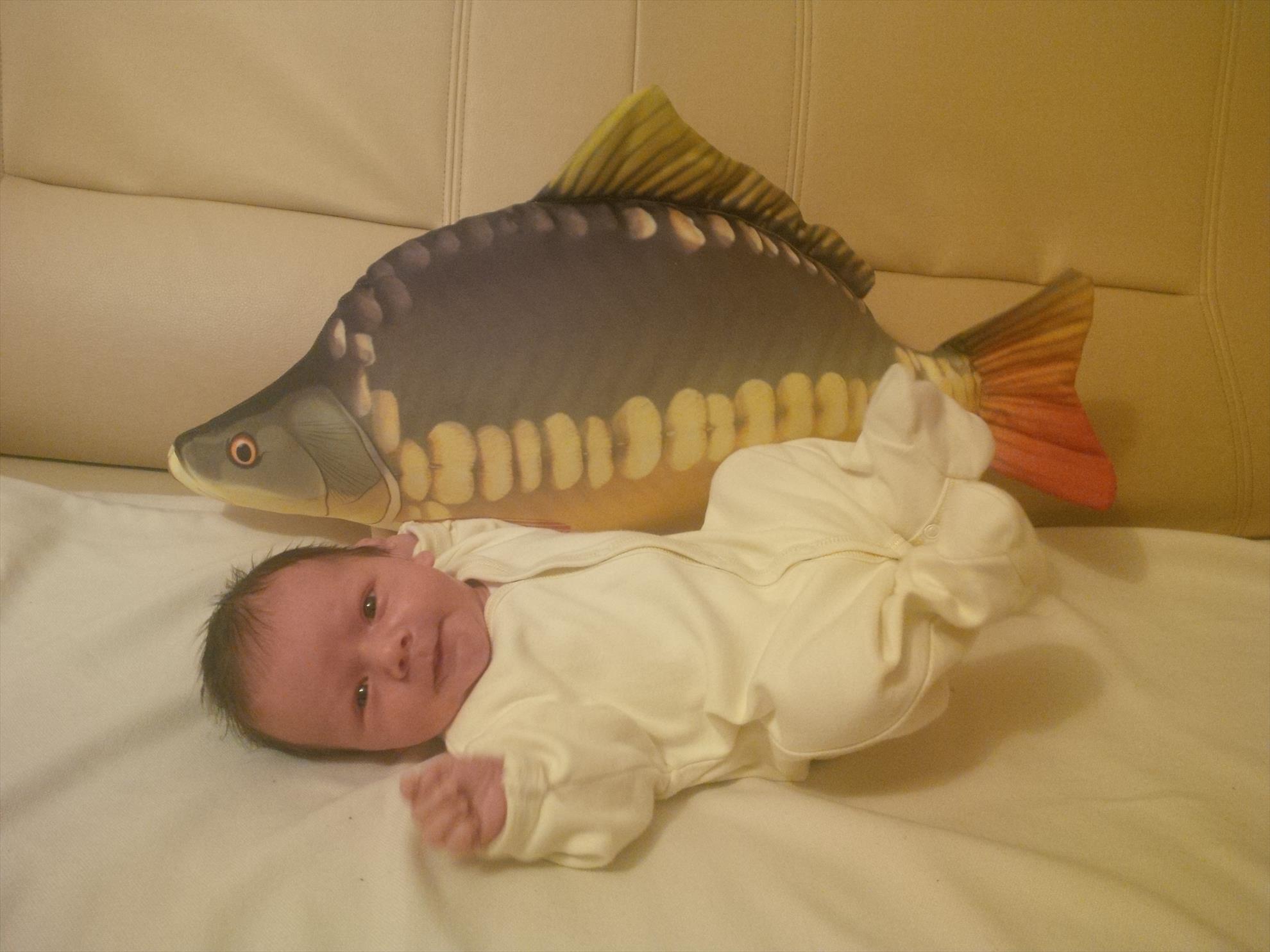 Catch and relase. - Erik Neagoie cu prima lui captura! ;)